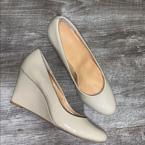 Nine West Nude Wedges